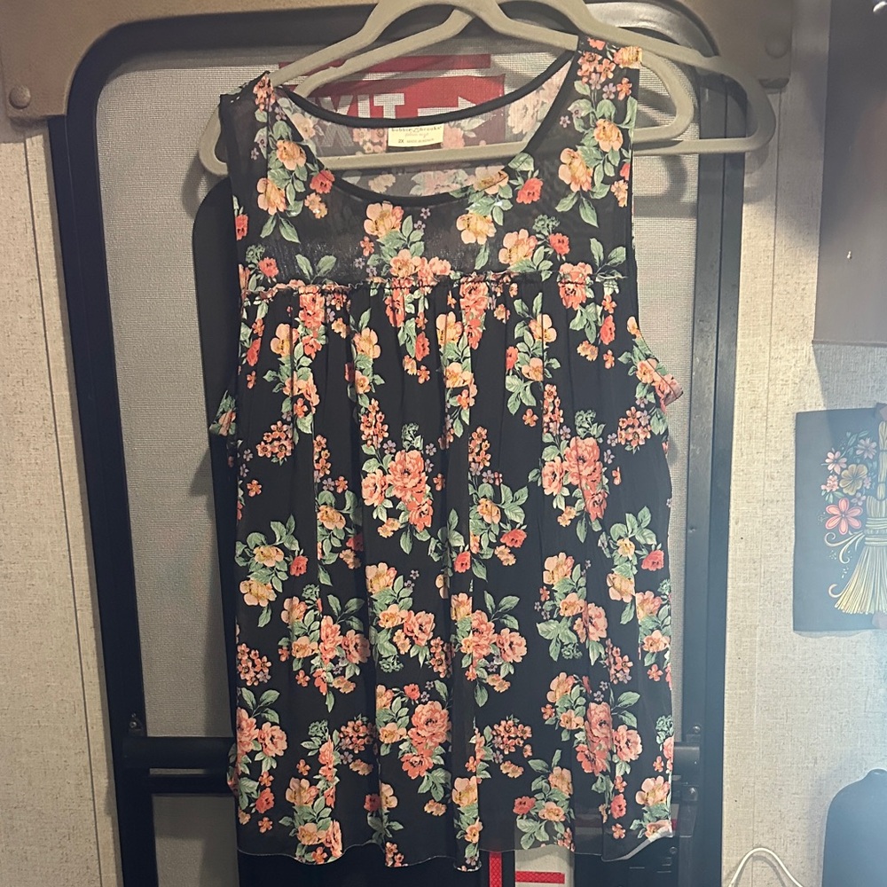 Bobbie Brooks Black Floral Blouse